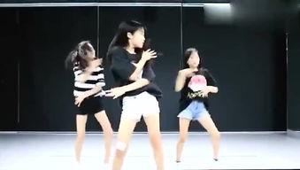 泫雅爆料舞蹈大全视频教学,揭秘热门舞步，轻松学会泫雅风